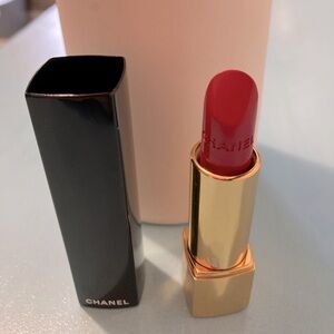 Chanel rouge allure IMPULSIVE lipstick never used